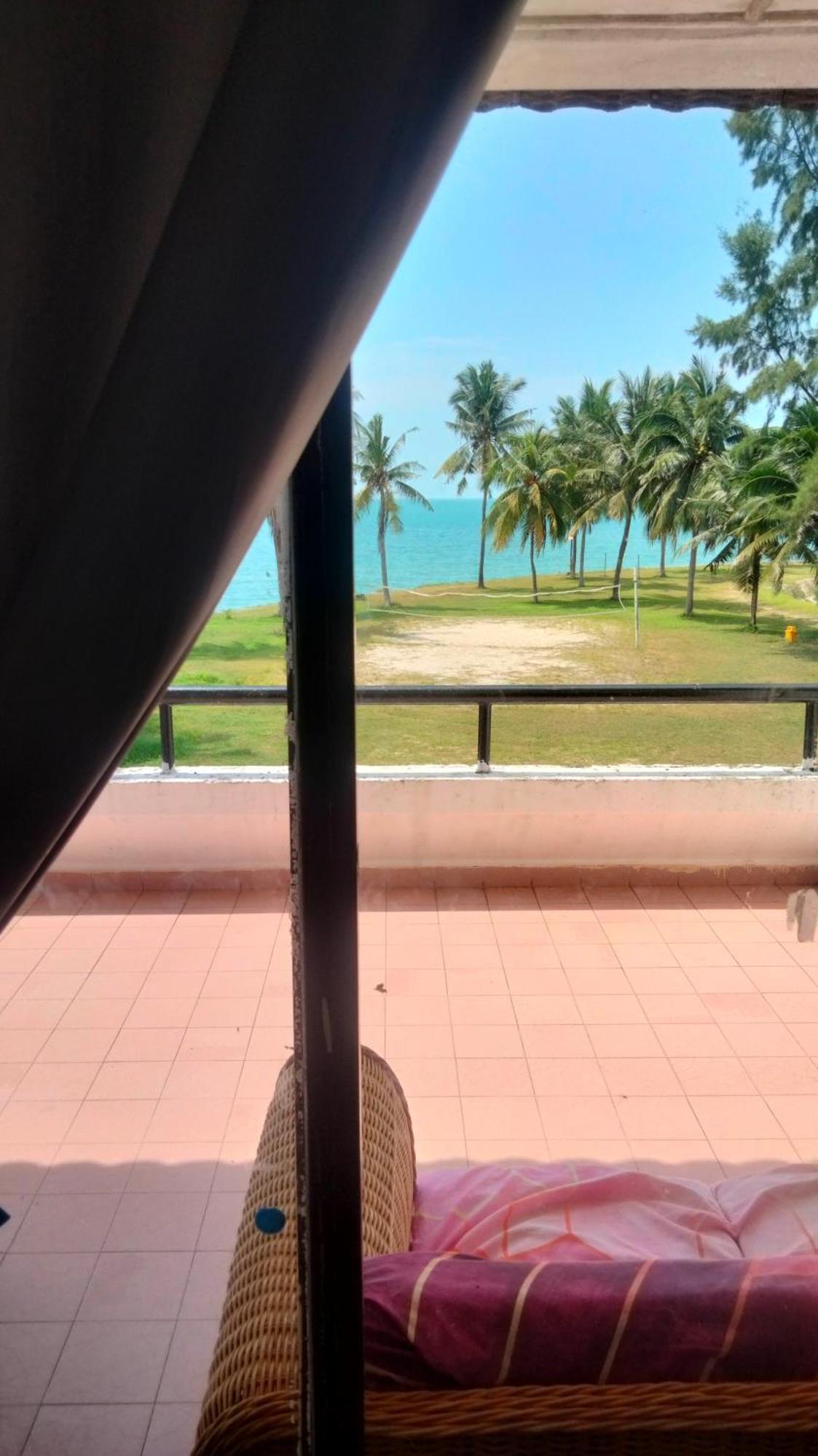 Pd Seaview Corus Paradise Lagoon ポートディクソン エクステリア 写真