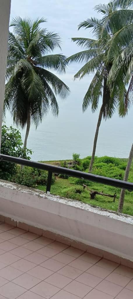 Pd Seaview Corus Paradise Lagoon ポートディクソン エクステリア 写真